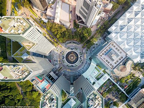 Aerial photographs reveal the beauty of Singapore | Daily Mail Online