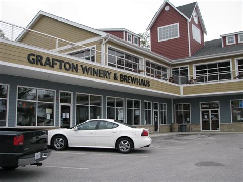 RosatoDi: Illinois Wineries: Grafton Winery