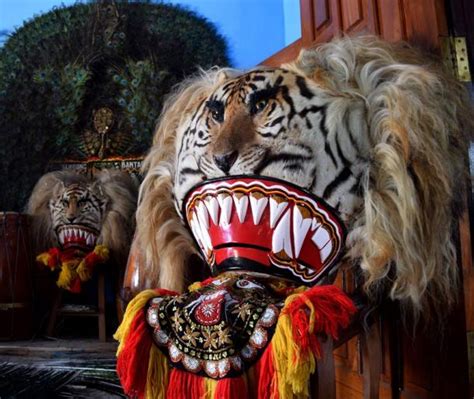 The Reog Ponorogo: A Dance of Rebellion Which Changed History | Ancient Origins