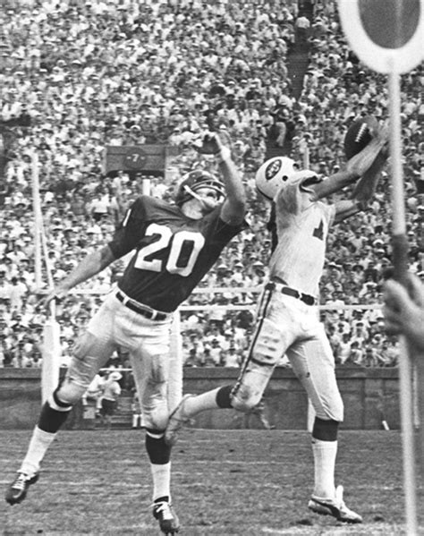 Birth of Giants-Jets rivalry still carries some bitterness 50 years later