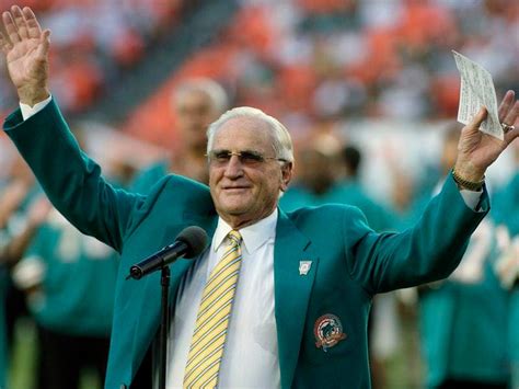 Record-breaking former Miami Dolphins head coach Don Shula dies aged 90 ...