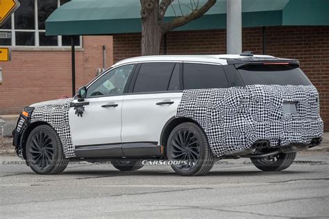 2024 Lincoln Aviator Getting A Bold Facelift, Hands-Free Driving Tech | Carscoops