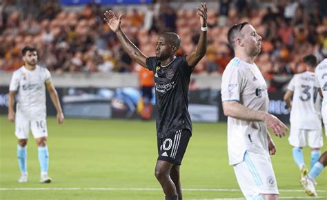 Houston Dynamo vs New England Revolution: Highlights, stats, and quotes ...