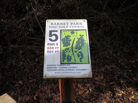 Hole 5 • Barnet Park (Kinston, NC) | Disc Golf Courses | Disc Golf Scene