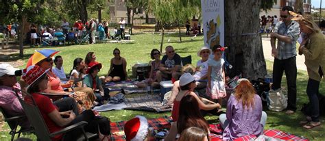 SCBWI Australia West - the Christmas BBQ — SCBWI Australia East Blog