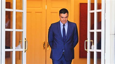 Spain’s prime minister gambles on a snap general election