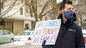Teachers' protests break out in Chicago, Oakland and Denver : Peoples Dispatch