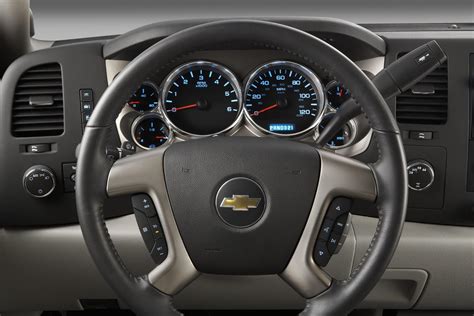 2008 Chevrolet Silverado Image. Photo 18 of 70