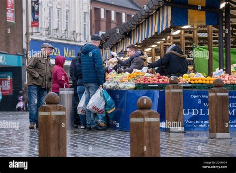 Dudley town centre Stock Photo - Alamy