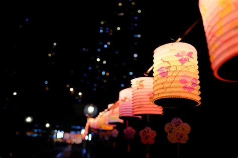 Premium Photo | Traditional chinese lanterns decoration in mid autumn ...