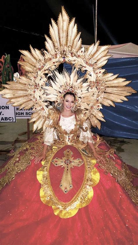 Sinulog-costume - SunStar