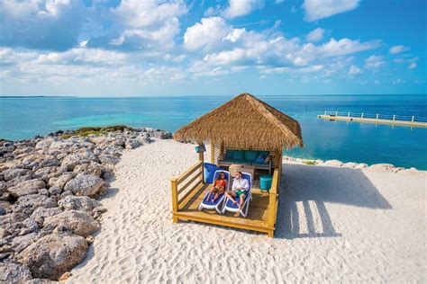 Guide to CocoCay Cabanas | Royal Caribbean Blog