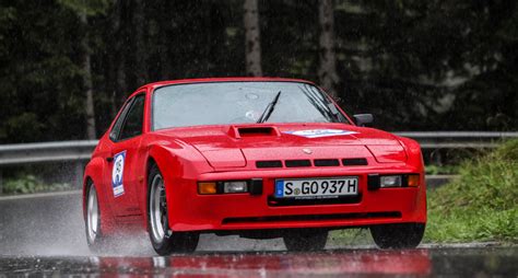 Porsche 924 Carrera GT: Fighting the mountain | Classic Driver Magazine