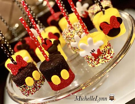 Pin by Fernanda ssoledad on cumple santi | Mickey mouse themed birthday party, Disney desserts ...