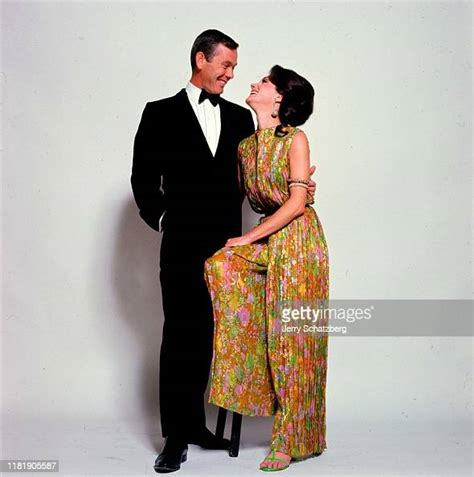 Portrait of married American couple, television host and comedian... News Photo - Getty Images