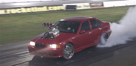 BMW E36 3-Series Gets Monster Supercharged V8 Engine Swap for Australian Burnouts - autoevolution