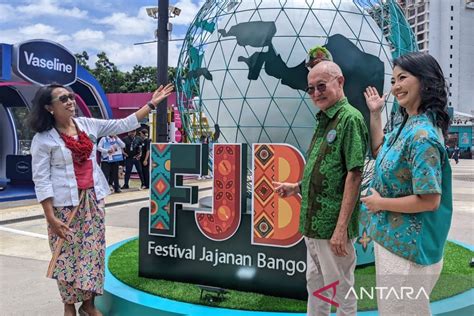 Berburu kuliner autentik Indonesia di Festival Jajanan Bango 2022 ...