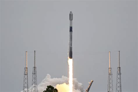 SpaceX launches 56 Starlink satellites - UPI.com