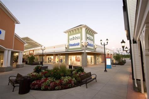 Tanger Outlets (Washington, PA): Top Tips Before You Go - TripAdvisor