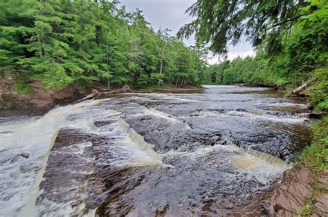 Porcupine Mountains waterfalls hike to 3 waterfalls! 🌳 MAP Presque Isle River waterfalls loop ...