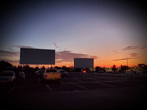 West Wind Sacramento 6 Drive-in in Sacramento, CA - DriveInMovie.com