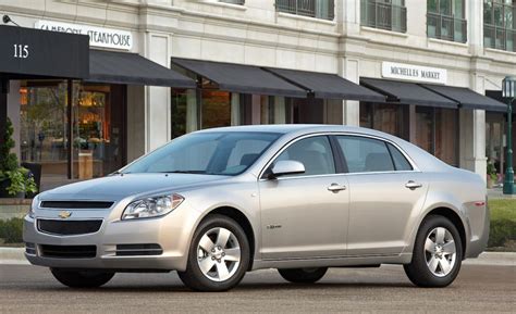 2009 Chevrolet Malibu Hybrid | Review | Car and Driver