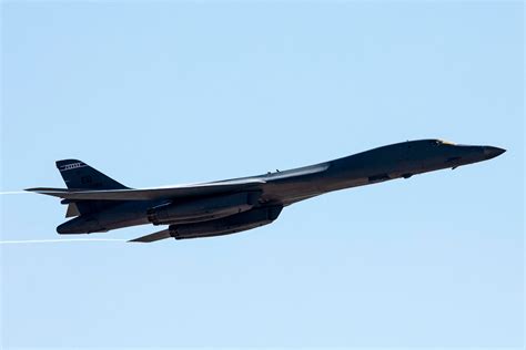 Air Force crew ejects safely as B-1 bomber crashes during landing in South Dakota - ABC News