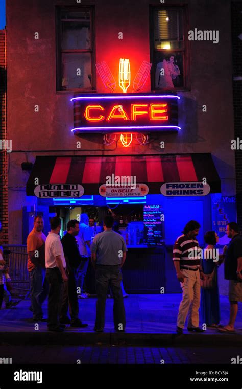 Tennessee Memphis Beale Street Blues City Cafe BBQ ribs night Stock Photo - Alamy