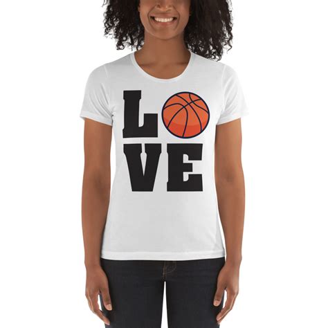 Love Basketball Women’s T-shirt