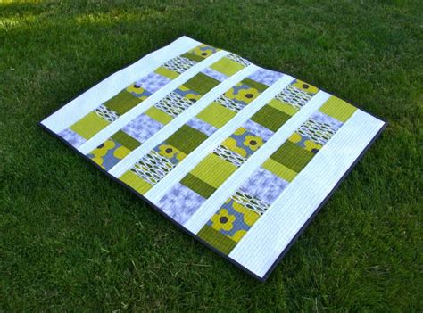 45 Beginner Quilt Patterns and Tutorials, on Polka Dot Chair