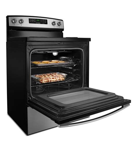 (YACR4503SFW) 30-inch Amana® Electric Range with Self-Clean Option