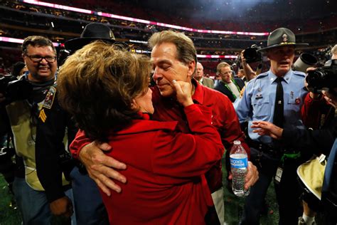 Nick Saban, Wife Terry Announce Major Business News - The Spun