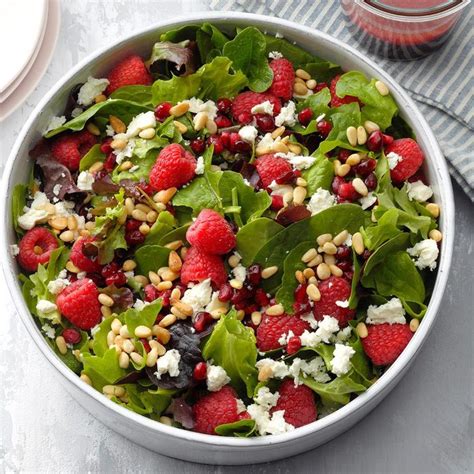 Pomegranate Splash Salad Recipe: How to Make It