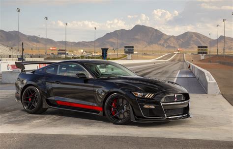 Ford Mustang Shelby GT500 Code Red is a 1,300-hp straight-line weapon for $209,995 – Auto Review ...