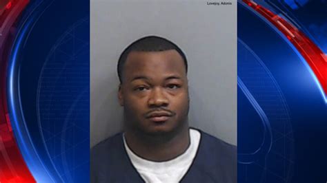 Fulton County officer arrested for smuggling drugs into jail | FOX 5 ...