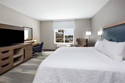 Hampton Inn & Suites San Diego Airport Liberty Station in San Diego: Find Hotel Reviews, Rooms ...