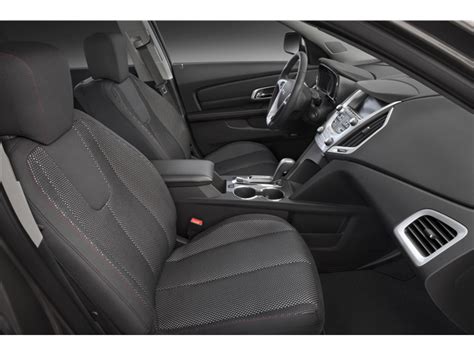 2015 GMC Terrain Interior | U.S. News & World Report