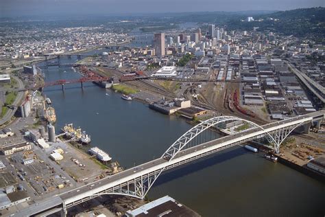 File:USACE Fremont Bridge Portland.jpg - Wikipedia