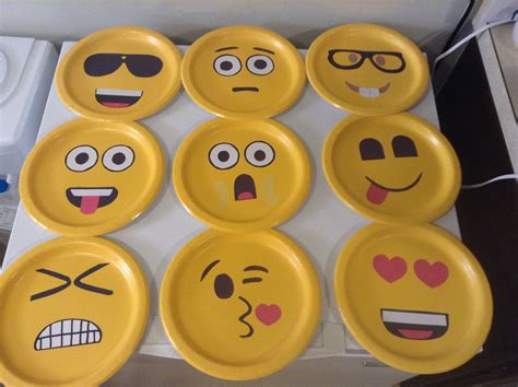 Emoji faces made on paper plate | Emoji party, Emoji classroom, Emoji party decorations