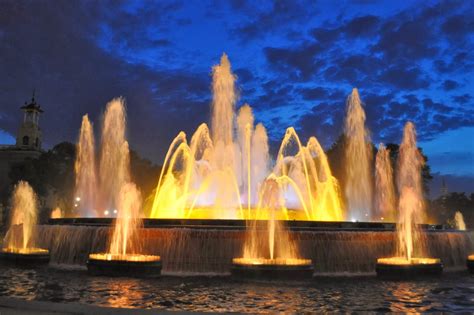 Walker Wanderlust: Magic Fountain of Montjuïc