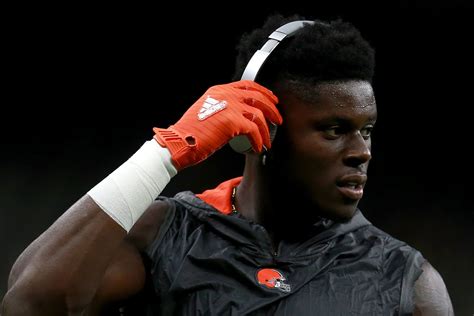 Cleveland Browns rumors: Cowboys play down David Njoku trade