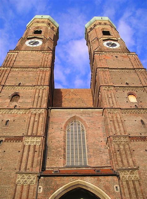 aswana-cliche: Munich - Cathedral of Our Dear Lady, "Frauenkirche"