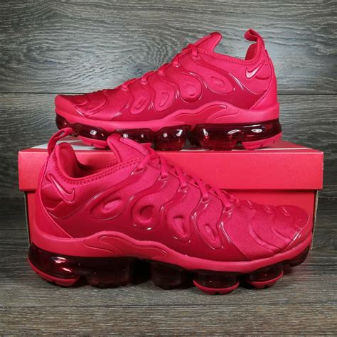 Nike Air VaporMax Plus Triple Red For Sale - Kicks Collector