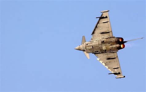 Eurofighter Typhoon to get better weapons