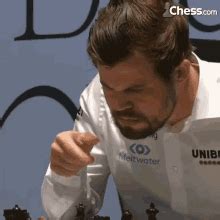 Magnus Carlsen Resign GIF - Magnus Carlsen Resign - Discover & Share GIFs