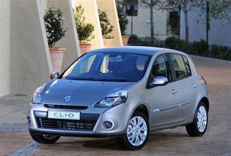 IN4RIDE: AUTOMATIC RENAULT CLIO COMES TO SA