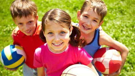 National Sports Day: 5 reasons why every child should play a sport | HealthShots