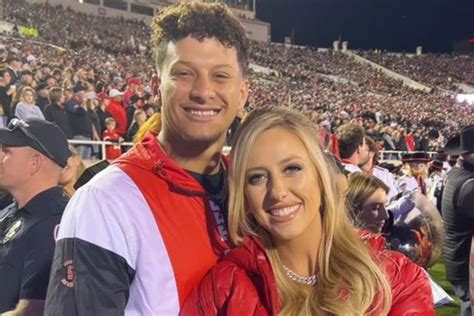 Patrick Mahomes and Wife Brittany Welcome Baby Boy, Son Patrick 'Bronze ...