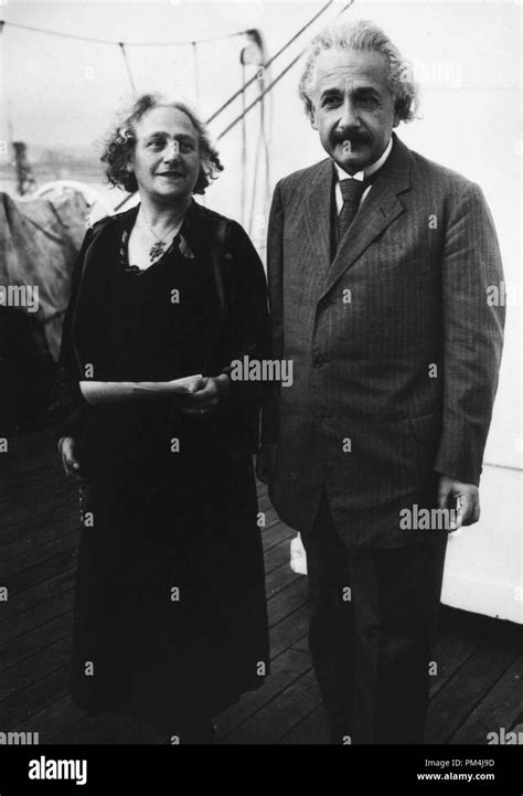 Albert Einstein And His Wife Sailing By Bettmann | lupon.gov.ph