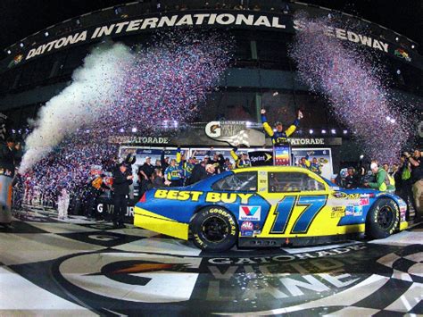 Matt Kenseth celebrates the 2012 Daytona 500 win in Victory Lane | Ford racing, Nascar, Matt kenseth